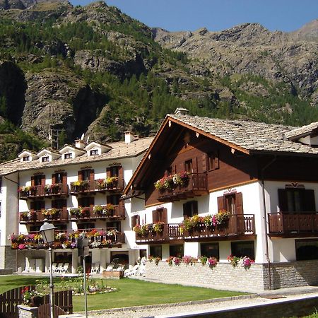Hotel Jolanda Sport Gressoney-la-Trinité Exterior foto