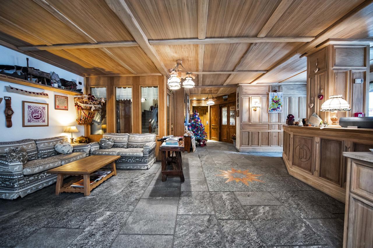 Hotel Jolanda Sport Gressoney-la-Trinité Exterior foto